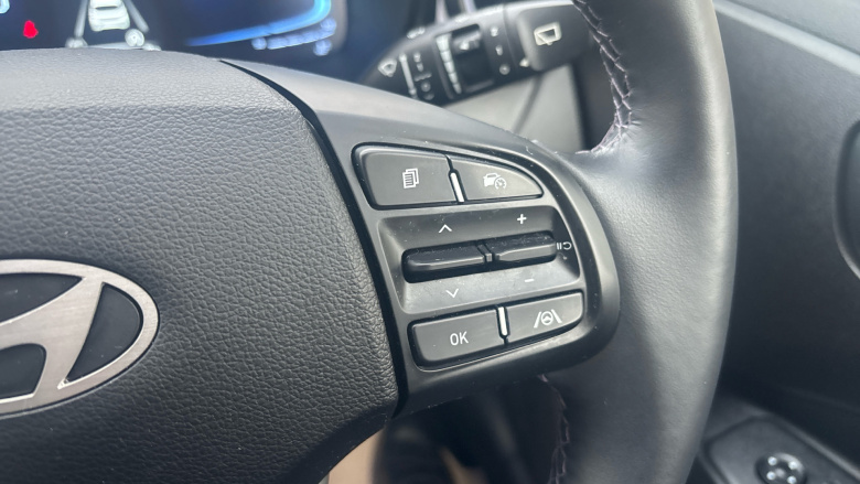 Hyundai i10 1.2 MPi Premium 5dr Auto Petrol Hatchback